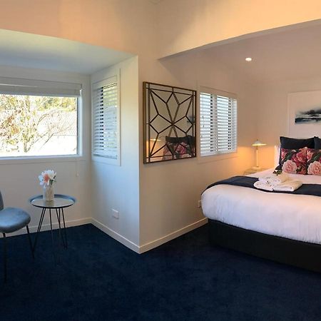 Coromandel Town Harbourside Cottage Luxury Accommodation Buitenkant foto