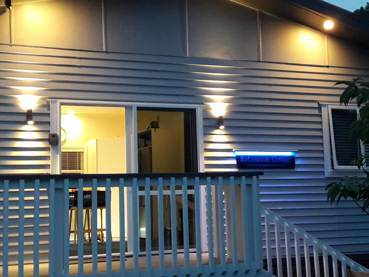 Coromandel Town Harbourside Cottage Luxury Accommodation Buitenkant foto