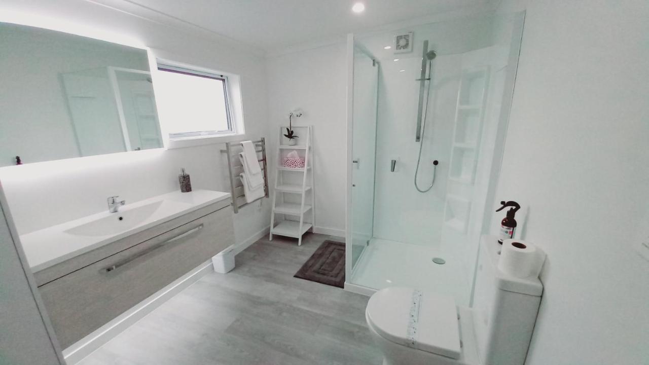Coromandel Town Harbourside Cottage Luxury Accommodation Buitenkant foto