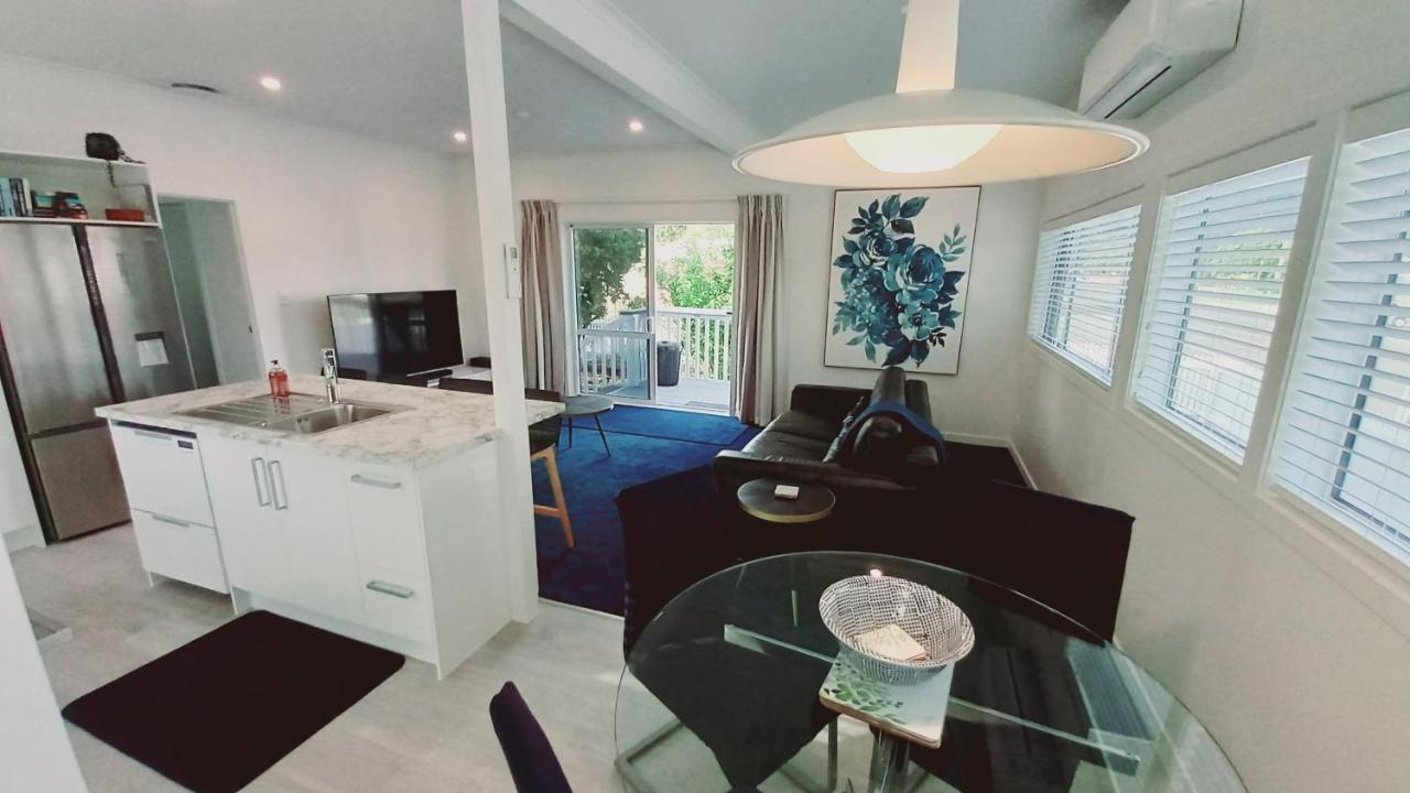 Coromandel Town Harbourside Cottage Luxury Accommodation Buitenkant foto