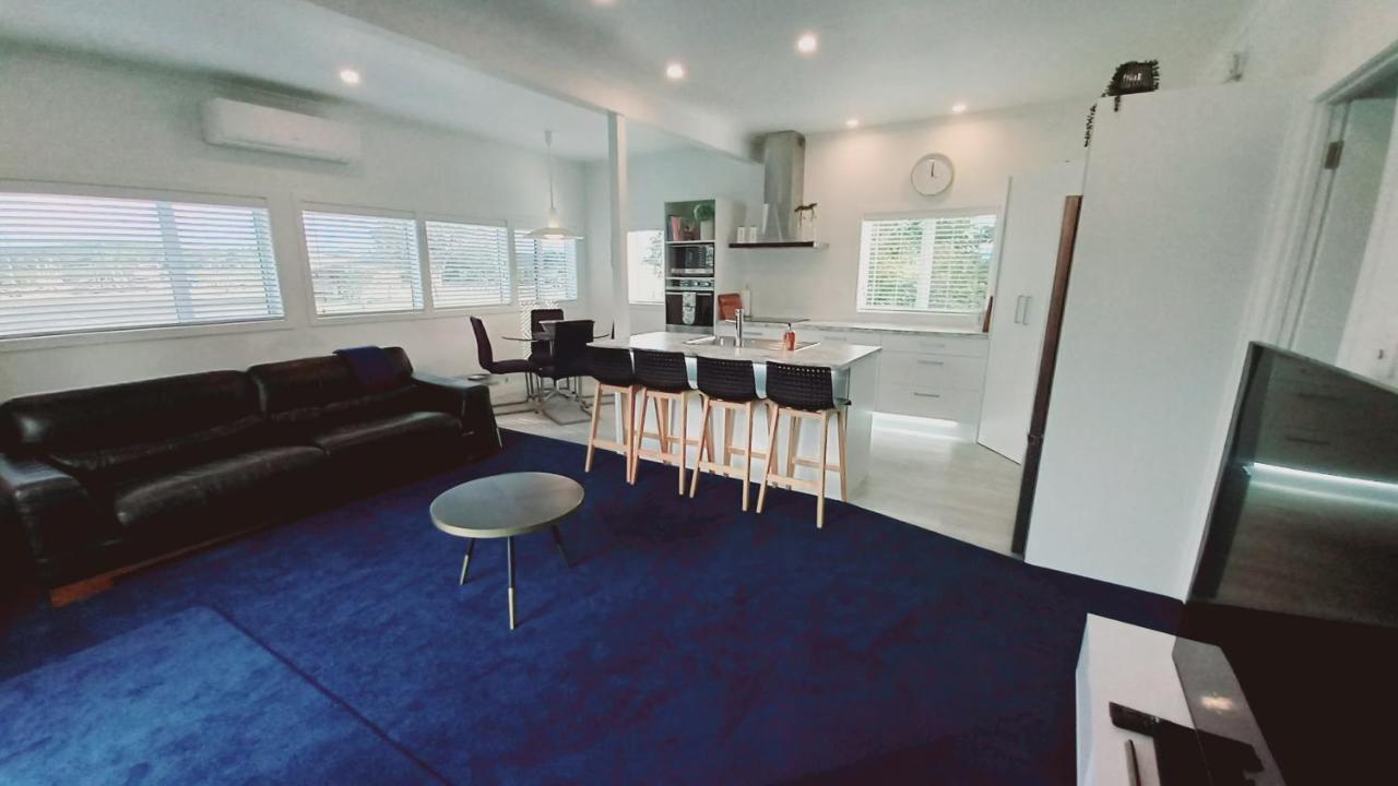 Coromandel Town Harbourside Cottage Luxury Accommodation Buitenkant foto