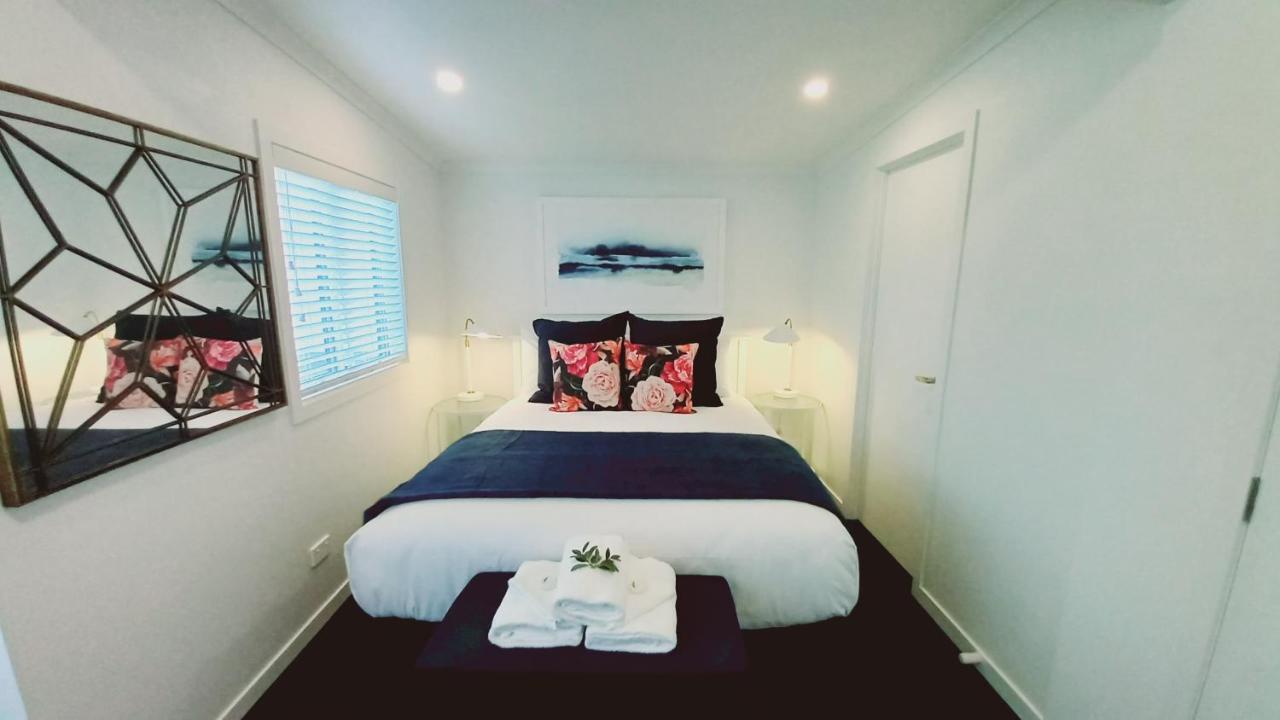 Coromandel Town Harbourside Cottage Luxury Accommodation Buitenkant foto