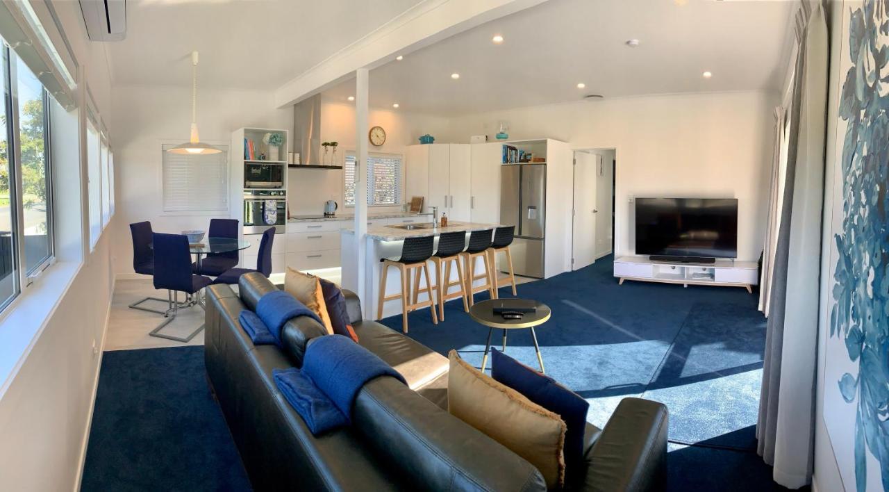 Coromandel Town Harbourside Cottage Luxury Accommodation Buitenkant foto